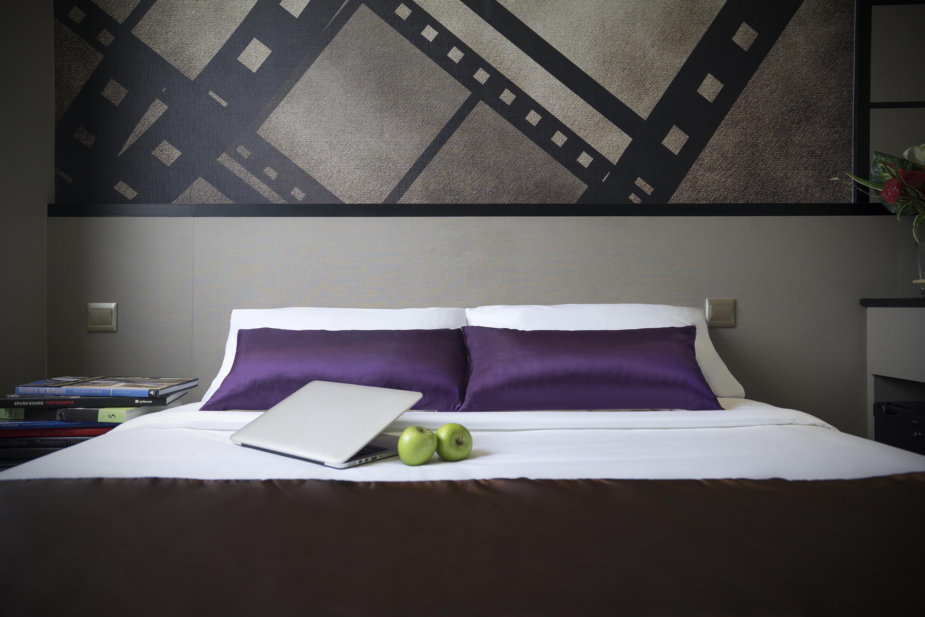 Hotel 81 Premier Hollywood Сингапур Екстериор снимка