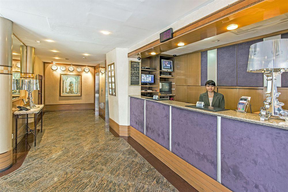 Hotel 81 Premier Hollywood Сингапур Екстериор снимка