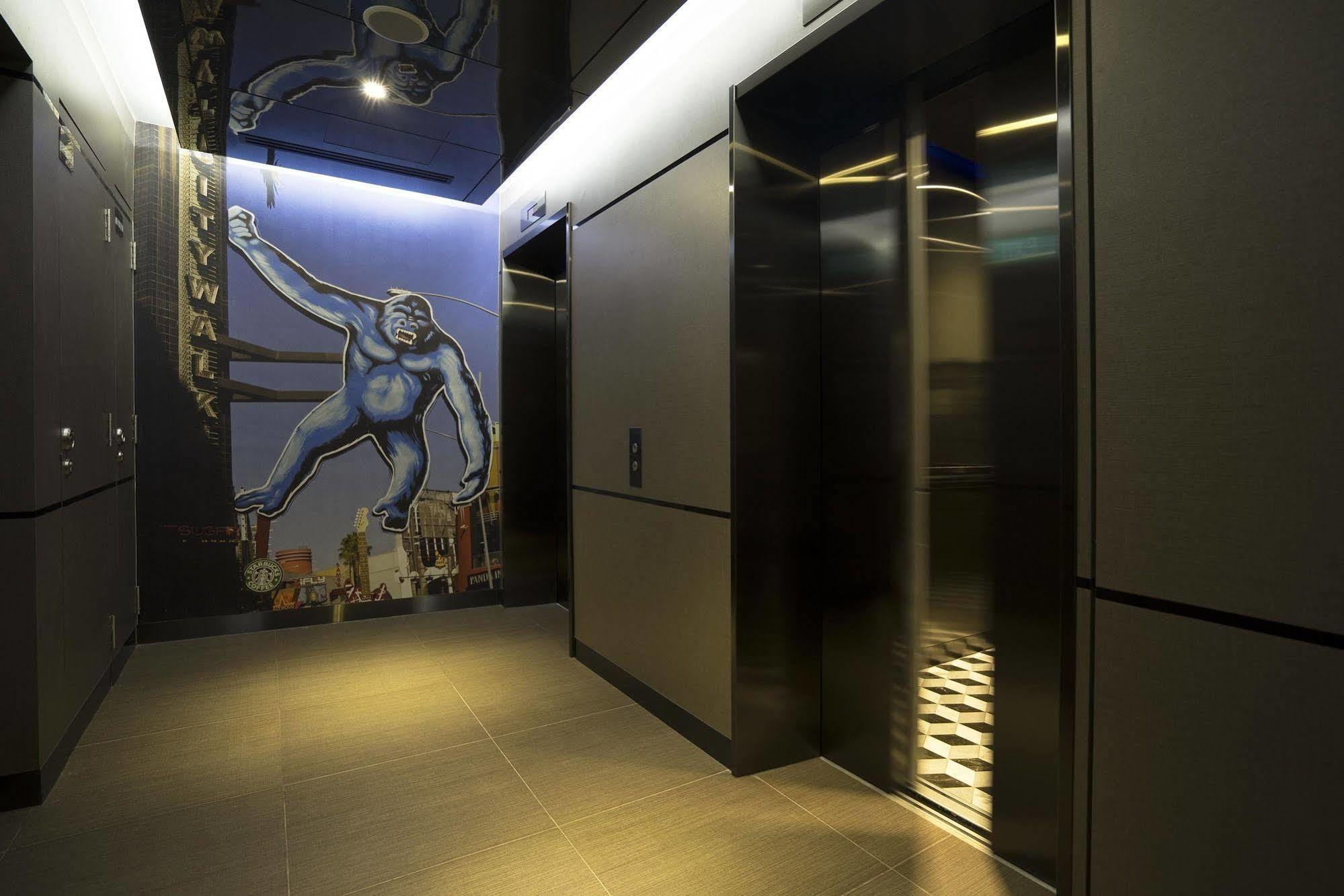 Hotel 81 Premier Hollywood Сингапур Екстериор снимка